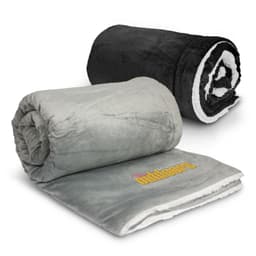 Oslo Luxury Blanket - image 3