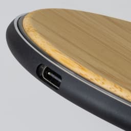 Bamboo 15W Wireless Fast Charger - image 4